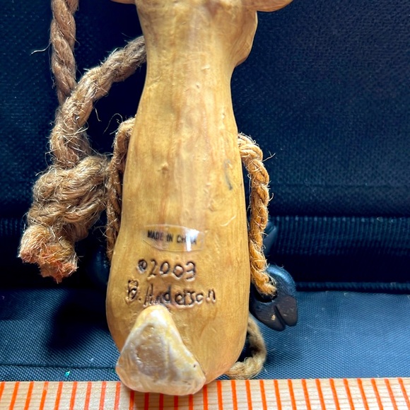Vintage Bert Anderson Wooden Carved Reindeer Christmas Ornament 2003 - Picture 8 of 11